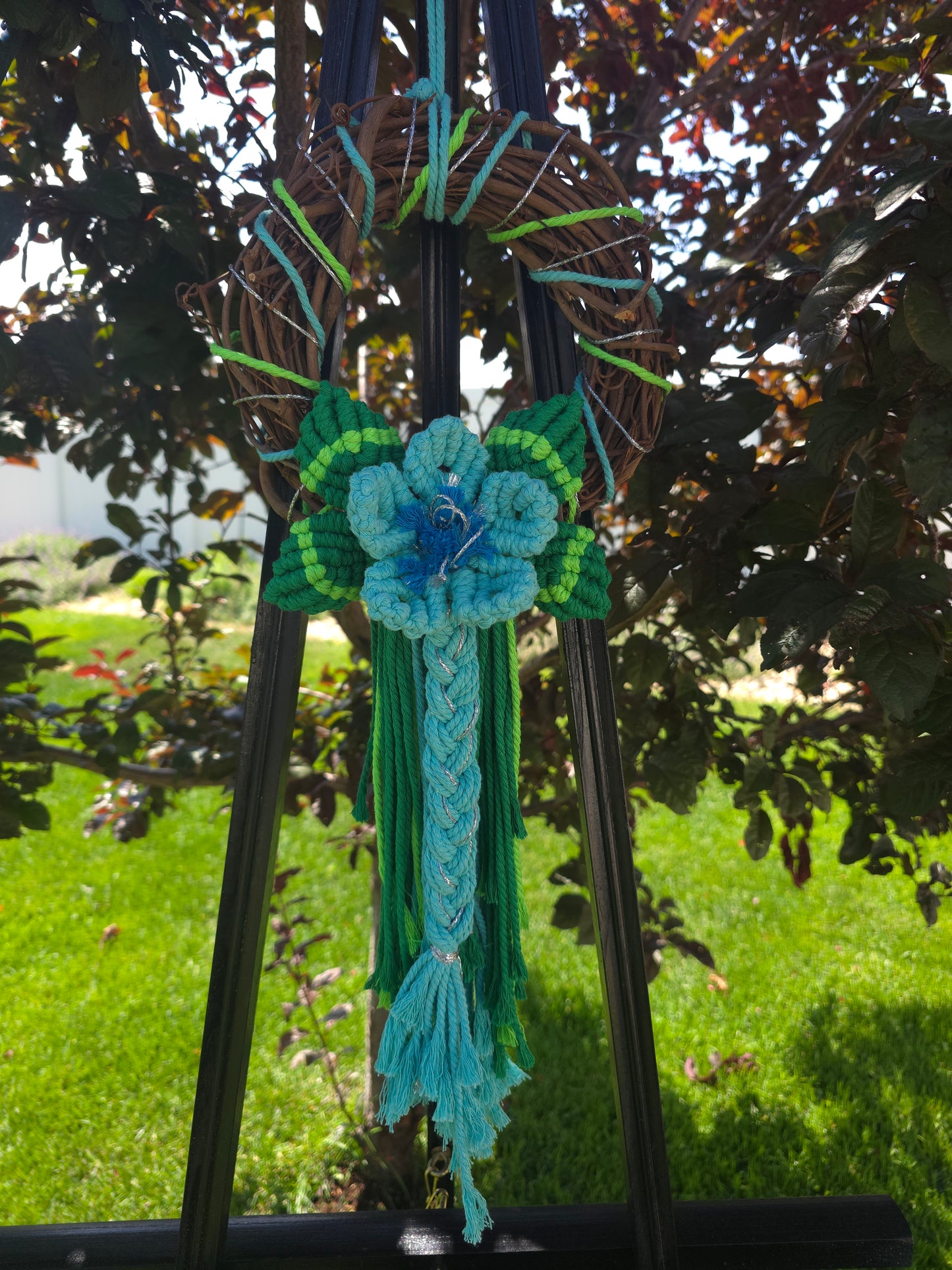 8" Classic *Summer colors* macrame flower wreath