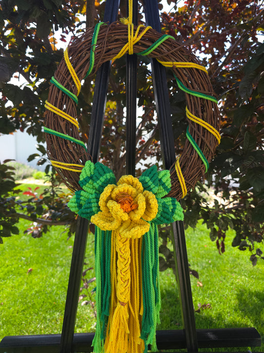 12" Classic *Summer colors* macrame flower wreath